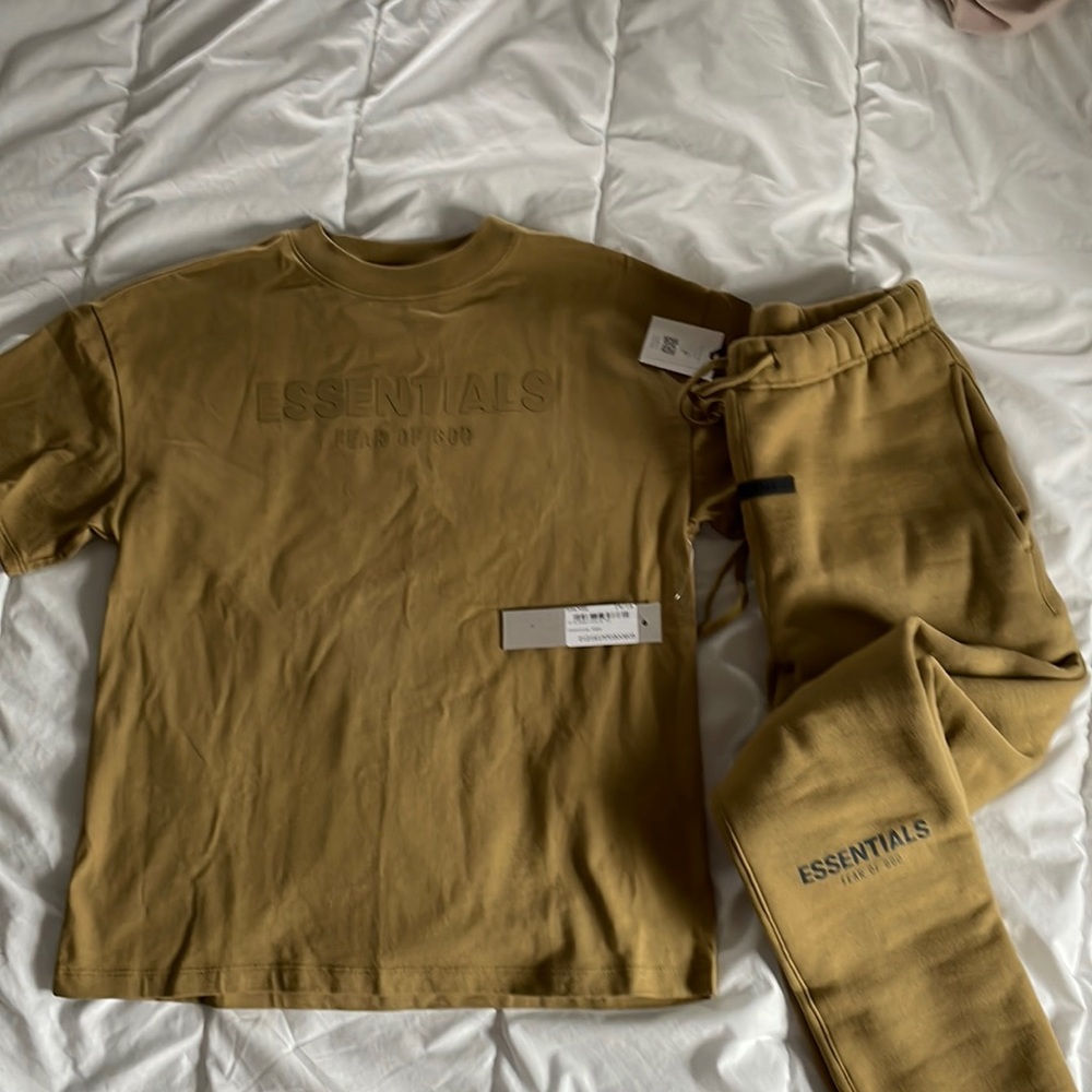 NWT Essentials Fear Of God Amber Sweatpants + T-shirt XXS sweatpants /XXL boys T
